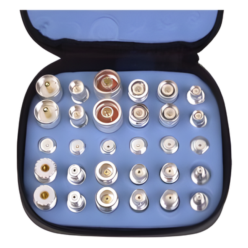 Kit Universal de Adaptadores UNIDAPT de 30 piezas en Bronze Blanco con estuche, esponja y ziper.