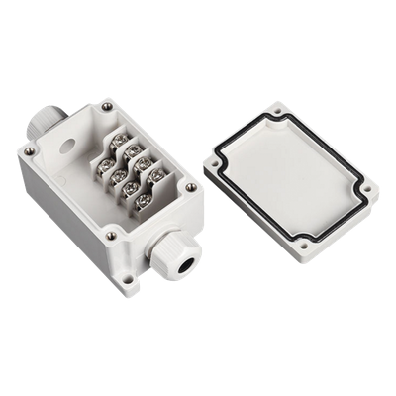 Caja de Conexión Exterior con Conexión Lateral para 4 Líneas (doble tornillo). Incluye Glándulas.