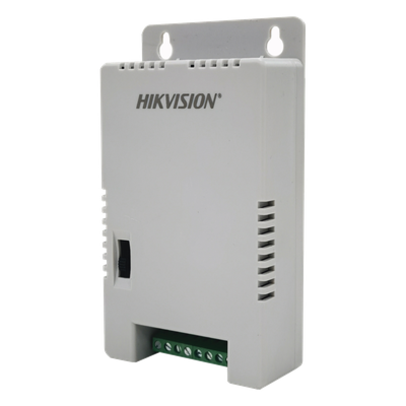 Fuente de Poder Regulada / 4 Salidas / 12/13.5/15 Vcc Seleccionables / 1 Amp por Salida / Entrada 90-130 VCA / Filtro de Ruido 4K